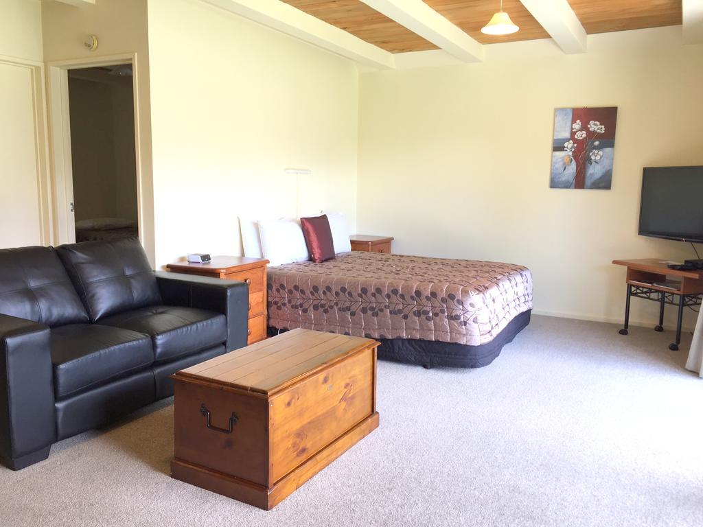 Wanaka Heights Motel Exterior foto