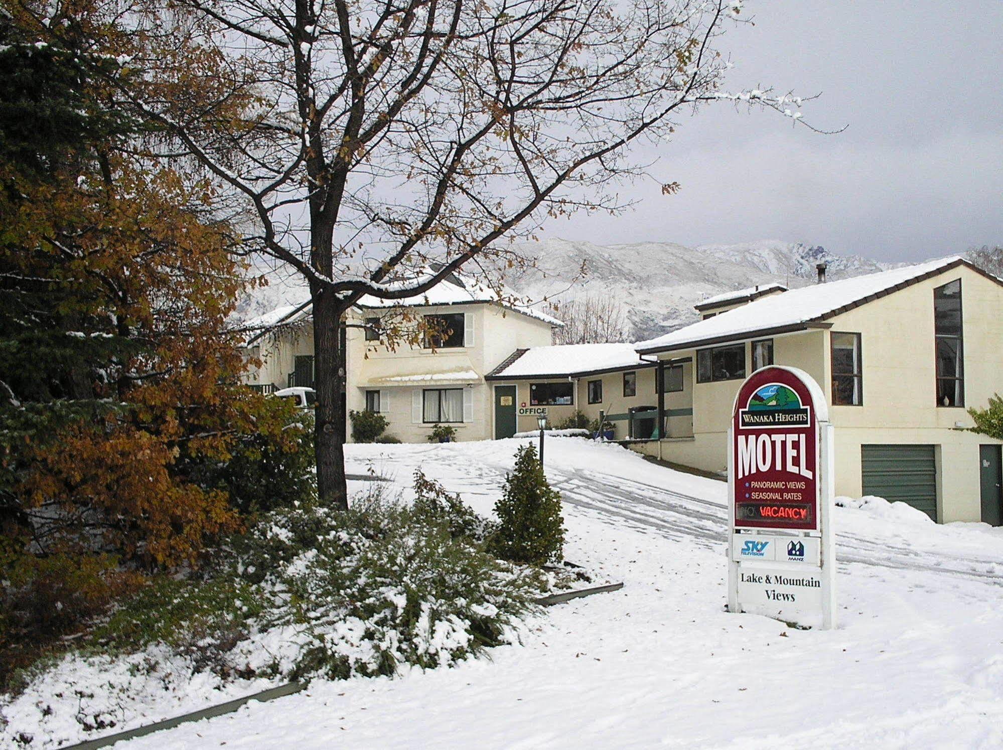 Wanaka Heights Motel Exterior foto